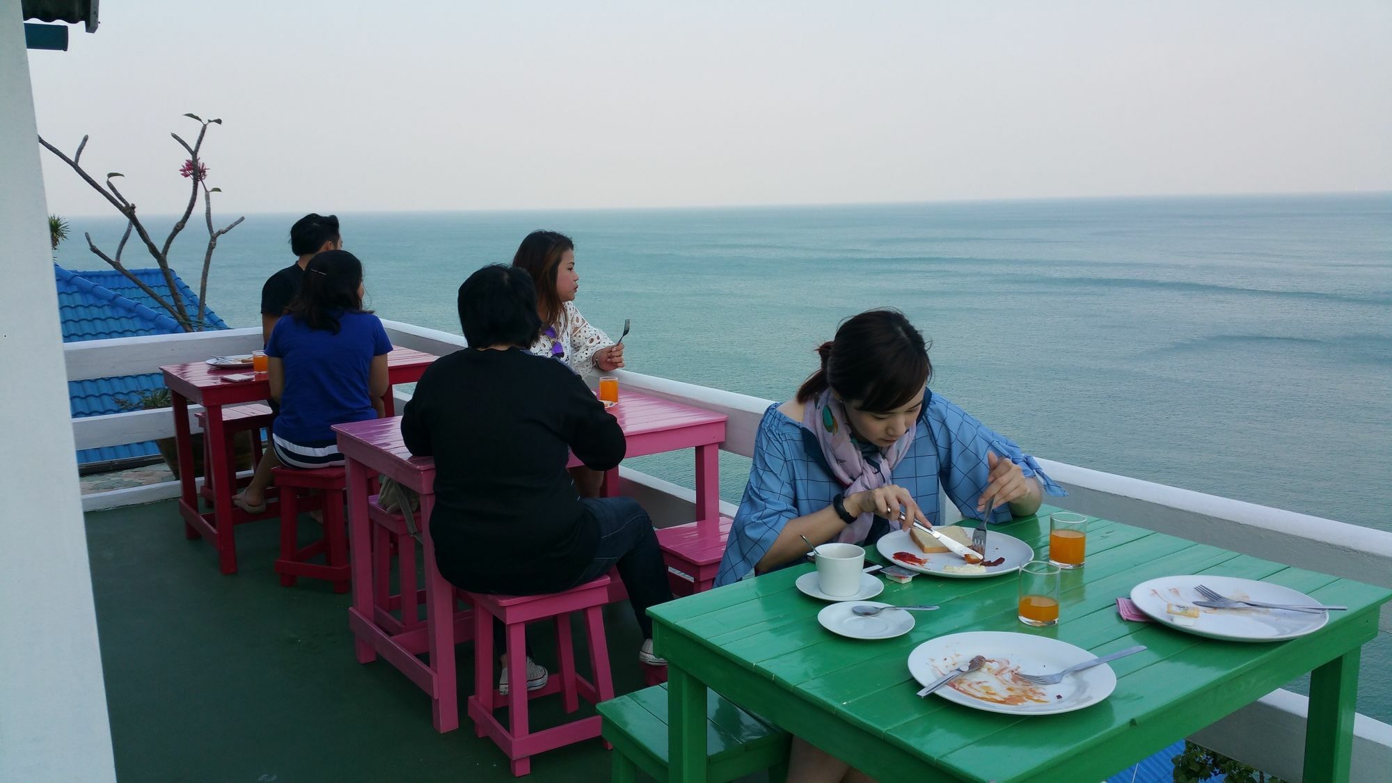 Ocean View Resort - Koh Sichang Zewnętrze zdjęcie
