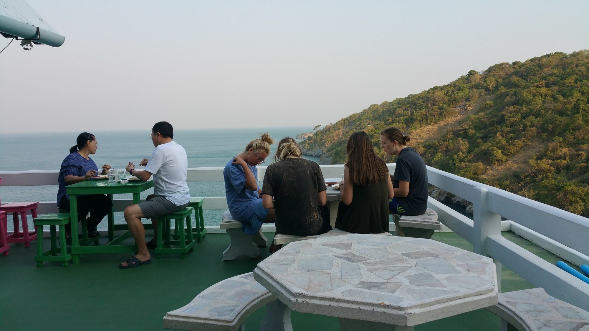 Ocean View Resort - Koh Sichang Zewnętrze zdjęcie
